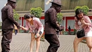 Kalian gak akan percaya dengan semua ini..!! Reaksi terbagus prank patung..!!!