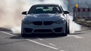 Машины бмв