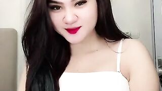 Beautiful women ❣️