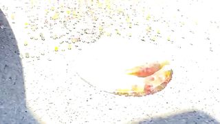 BIG ORBEEZ BALLOON VS CAR, Coca Cola Zero, iPhone 15 Pro Max Sprite e Mentos Different Underground