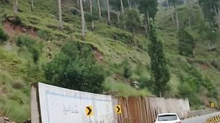 Nice place murree mountains ⛰️