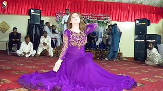 Sari Rat Tera Takiya Main Rah , Hani Sheikh Dance Performance
