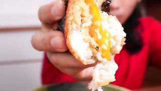 ???? Yaki Onigiri w/ Spicy tuna and cured egg yolk