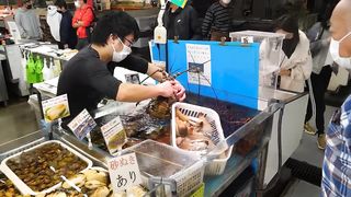 how Lobster dishes from three Asian countries made.