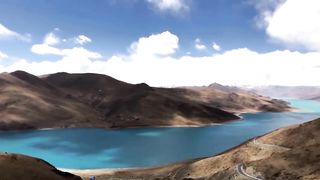 Dapeng Sees the World - Tibet, China (5)