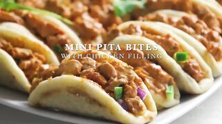 Mini pita bites with chicken filling