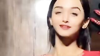Kiska hai tumko intzar me huna