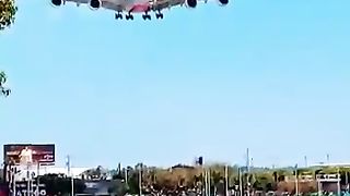 EMIRATES AIRBUS A380-800