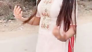 chikni chikni baaton