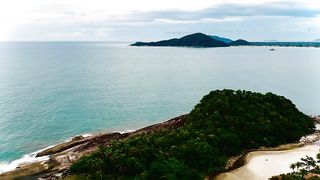"Nature's Charms: A Traveler's Delight"