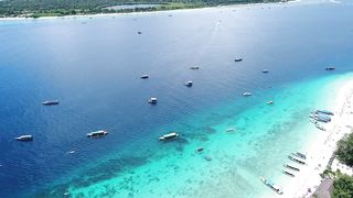 "Chasing Natural Wonders: A Worldwide Odyssey"