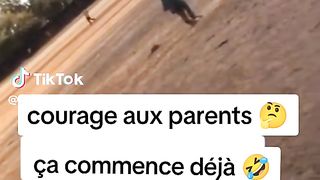 L'école a encore commencé les enfants s'en fout