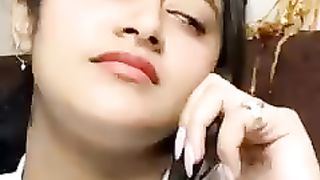 Wahwaa Kaisa Baiwaquf Banaya