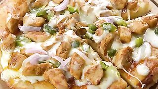 Fast food make fast delicious pizza at home.