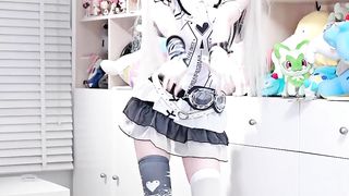 Xiaorou SeeU cosplayer