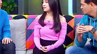 PERTAMA KALI GANTUNGAN KUNCI JADI HOST