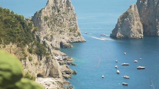 "Italy Unveiled: From Ancient Ruins to Modern Marvels"