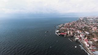 "Italy's Tapestry: A Traveler's Discovery"