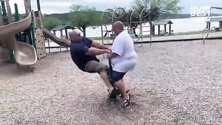 Best Fails Of The Year - Try Not To Laugh 2
