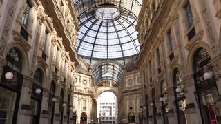 "Architectural Wonders: Exploring Design and Beauty"