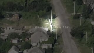 Ukraine Russia War | Ukrainian Infantry Enters Building and Is Shelled Afterwards | RCF