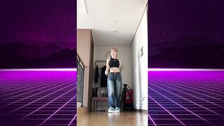 Tiktok dance 21