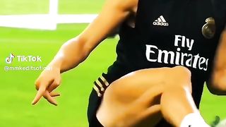Football skills 14