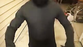 mrbeast.Giving iPhones Instead Of Candy on Halloween