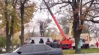 В Ізмаїлі попрощалися з совковим пам'ятником