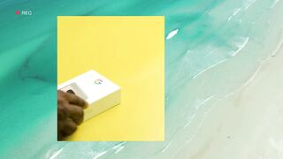 Google Pixel 7 Pro unboxing