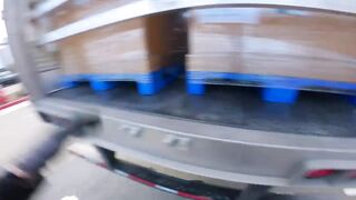 Tesla Semi driving 500 miles, fully loaded, on a single charge