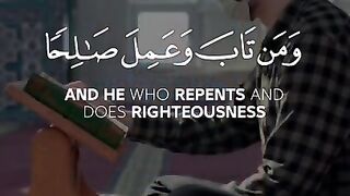 Surah Al-Furqan - Ayah 71 - Beautiful Quran Tilawat -  WhatsApp Status