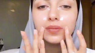 Facial step