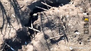 Ukraine Russia War | Ukrainian Soldier Evades Russian FPV Kamikaze Drone | Donetsk | RCF