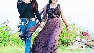 Beautiful girls and song 3