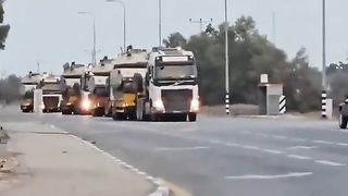 Israel Conflict | Israeli Army Deploys Tanks and Artillery to Gaza Border | RCF