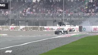 F1 funny moment crash #2 music funny crash omgg !!!