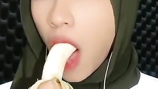 Viral video||ngemut pisang ????????