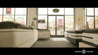Key & Peele - Mattress Shopping - Uncensored