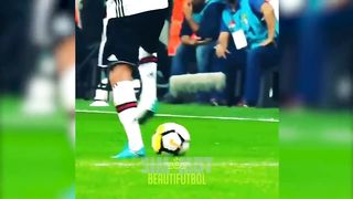 Funny Soccer Football Vines ● Goals l Skills l Fails #21