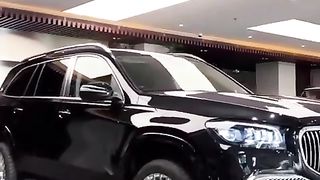 Viralll... the car is rocking... wow, it's fun ​