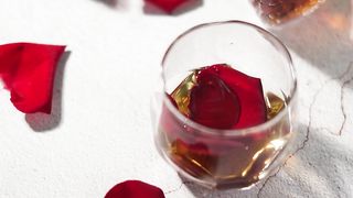 "From Garden to Bouquet: Crafting Beautiful Rose Arrangements"