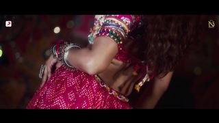 Savaria_-_Official_Video___Neeti_Mohan___Shakti___Mukti___Salman___Vikram_Montrose___Shekhar_Astitwa(1080p).