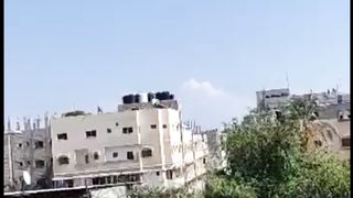Up-close video of an IDF airstrike on Gaza.