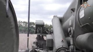 Ukraine Russia War | Self-Propelled Gun 2S7M "Malka" Supports Russian Infantry in Avdeevsk | RCF