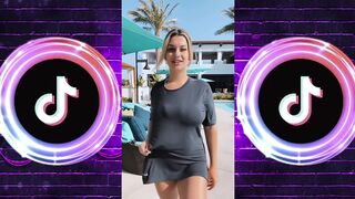 Outfit girl Tik tok Challenge 2022