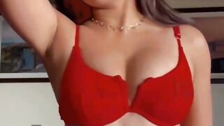 Sofia ansari trending song #2