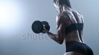 This woman goes to the gym