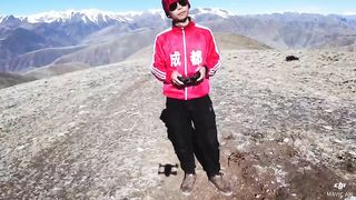 Dapeng Sees the World - Tibet, China (6)