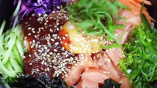 Sashimi Bibimbap (Hoedeopbap)